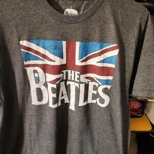 The Beatles - official brand - rock tee - L - gray with flag